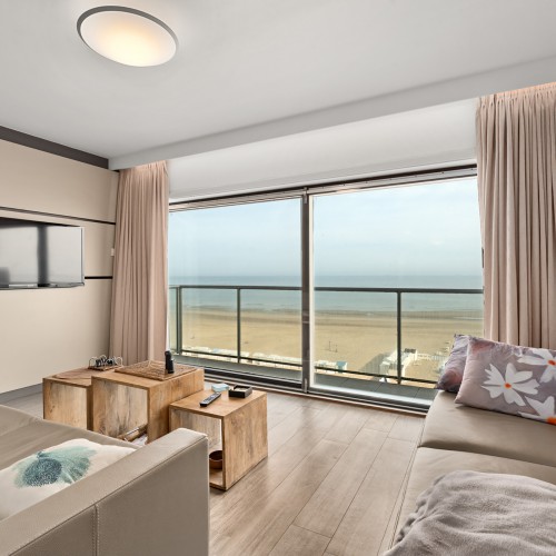 Apartment (season) Blankenberge - Caenen vhr1066