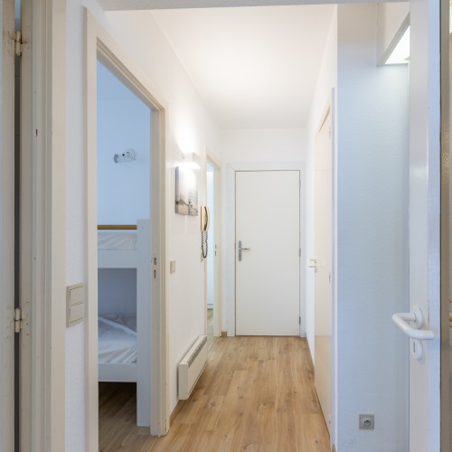 Apartment (season) Middelkerke - Caenen vhr1132