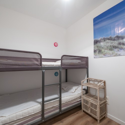 Apartment (season) Middelkerke - Caenen vhr1300