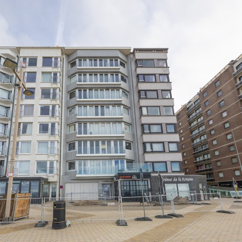 Apartment (season) Middelkerke - Caenen vhr1300